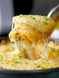 Cheesy Potatoes | Easy Cheesy Potato Recipe